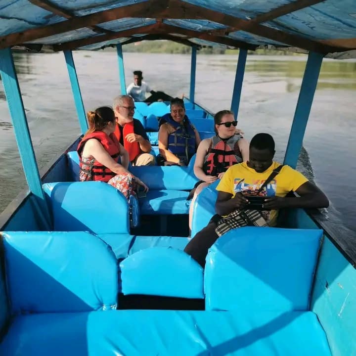 Franklyn Community Tours ( 5 Day Jinja City Experience)