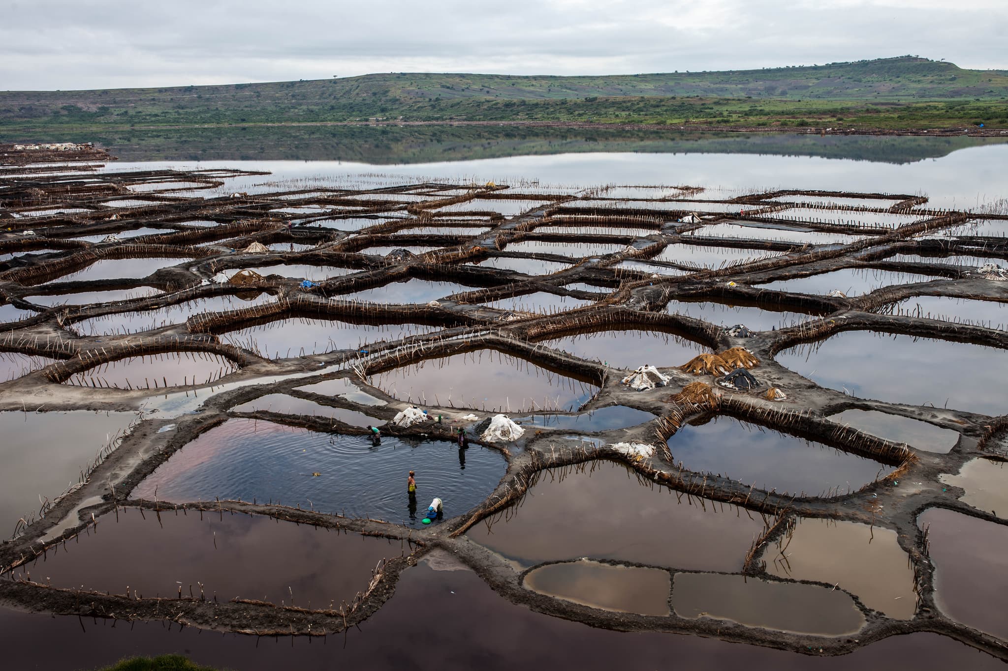 Katwe-salt-mining-1775837030821.jpg
