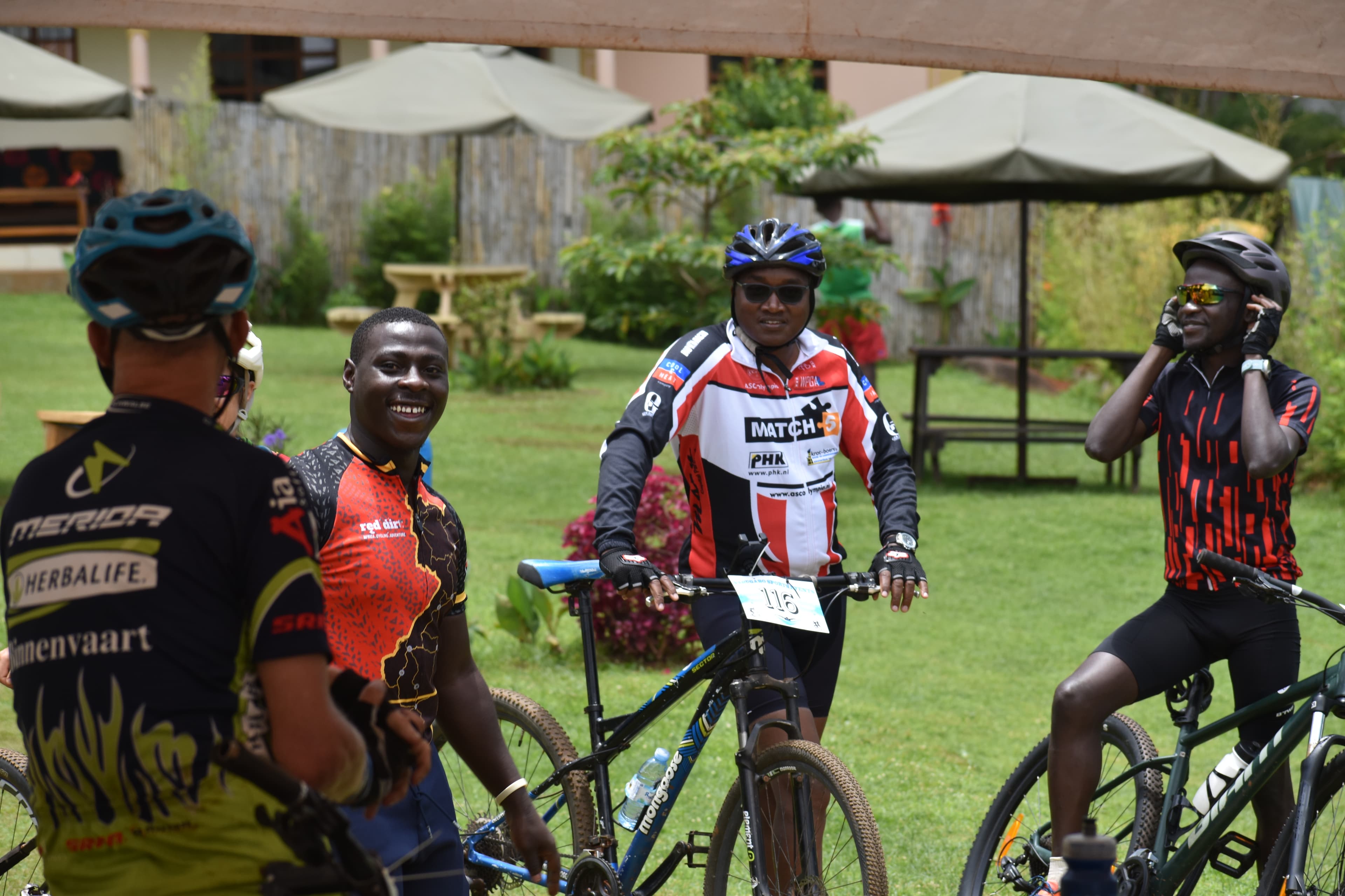 DSC_0060 (1)-1764160715759.JPG